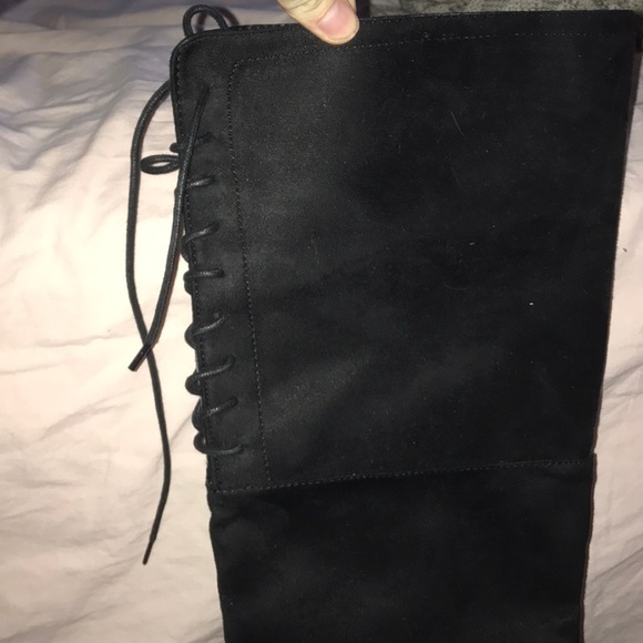 Boots - Picture 2 of 5